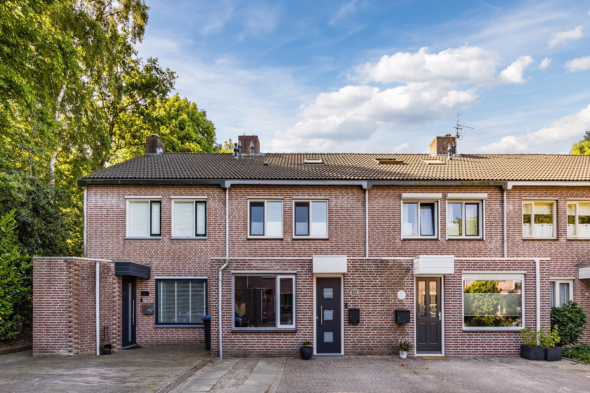 Rode Schouw 10 