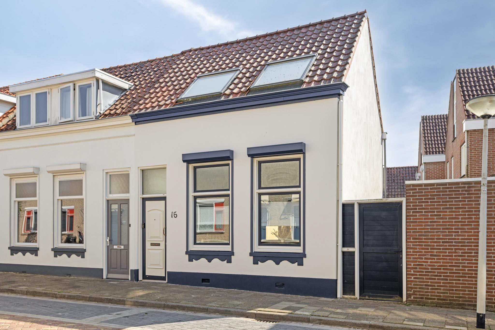Baas Makelaars